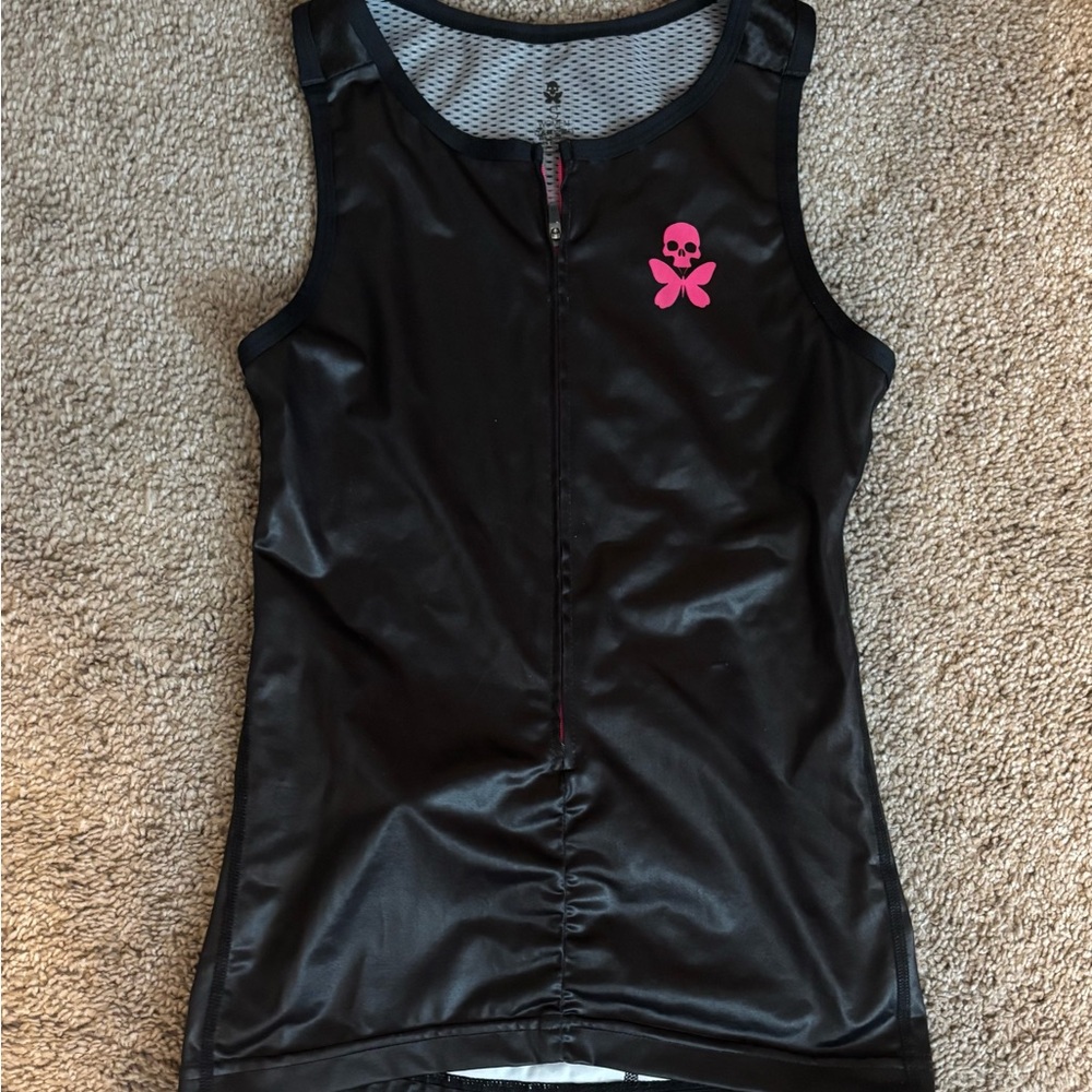 Betty Designs Sleeveless Tri Top S